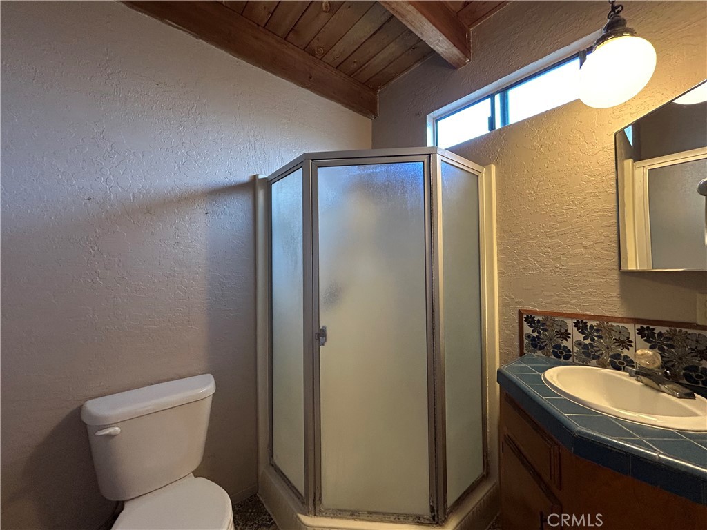 466 Zanzibar St, Morro Bay, CA 93442
