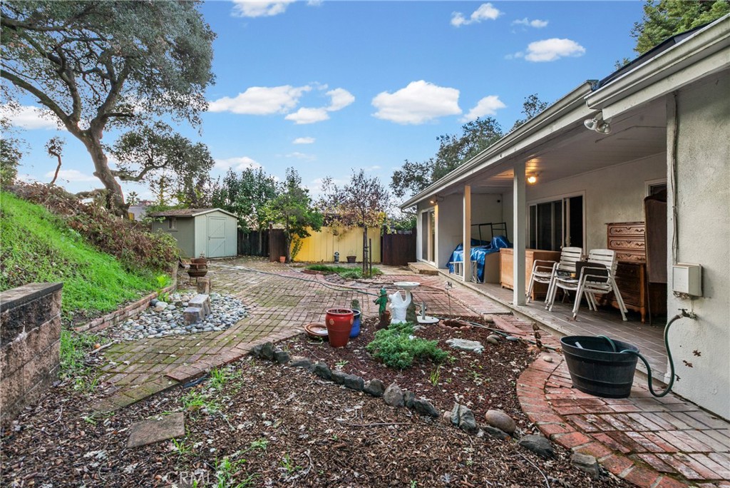 4470 Cayucos Ave, Atascadero, CA 93422