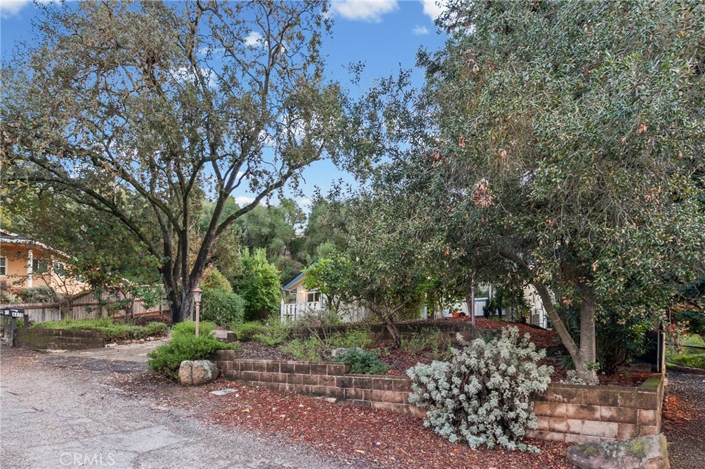 4470 Cayucos Ave, Atascadero, CA 93422