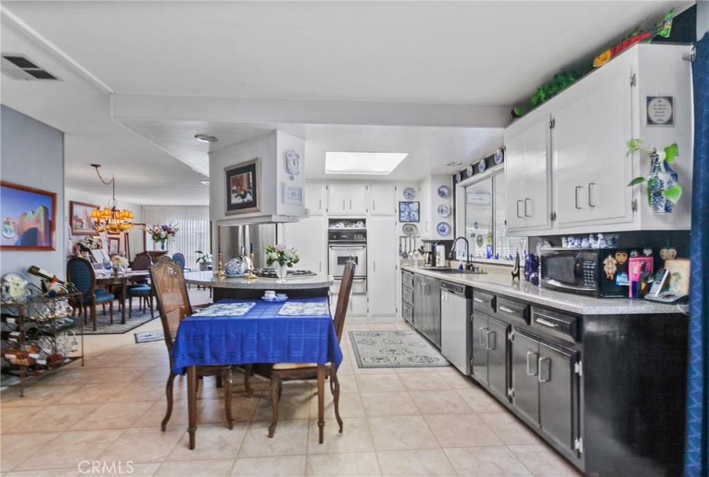 1801 Marsha Dr, San Luis Obispo, CA 93405