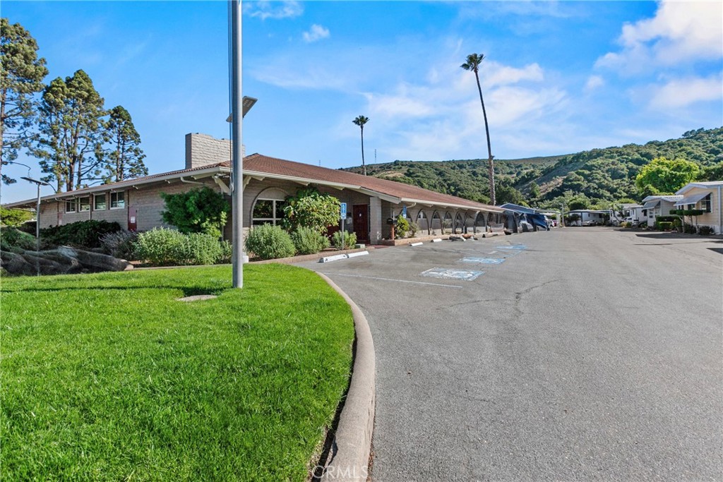 1801 Marsha Dr, San Luis Obispo, CA 93405