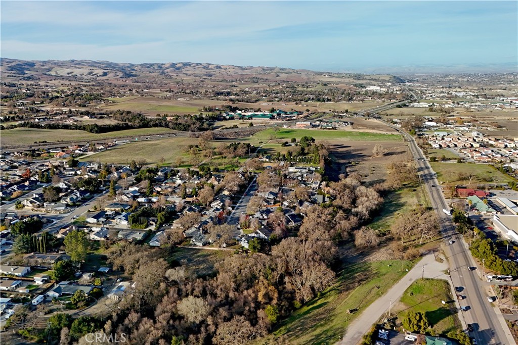 42 Old County, Templeton, CA 93465