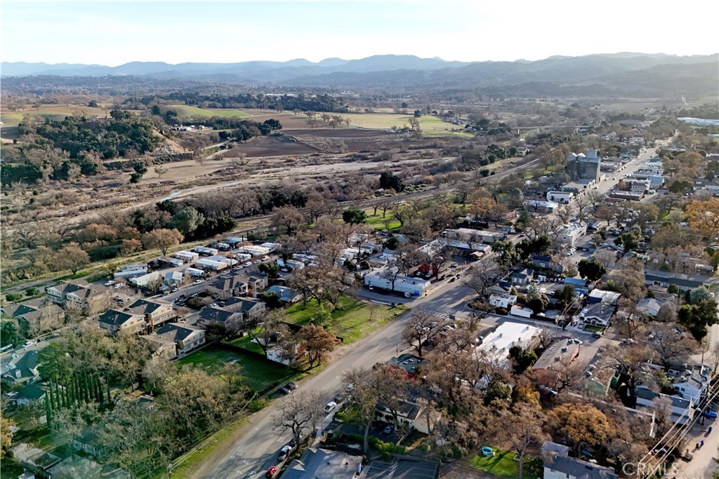 42 Old County, Templeton, CA 93465