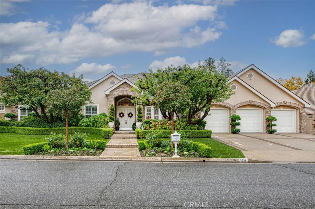 1181 E Newhall, Fresno, CA 93720