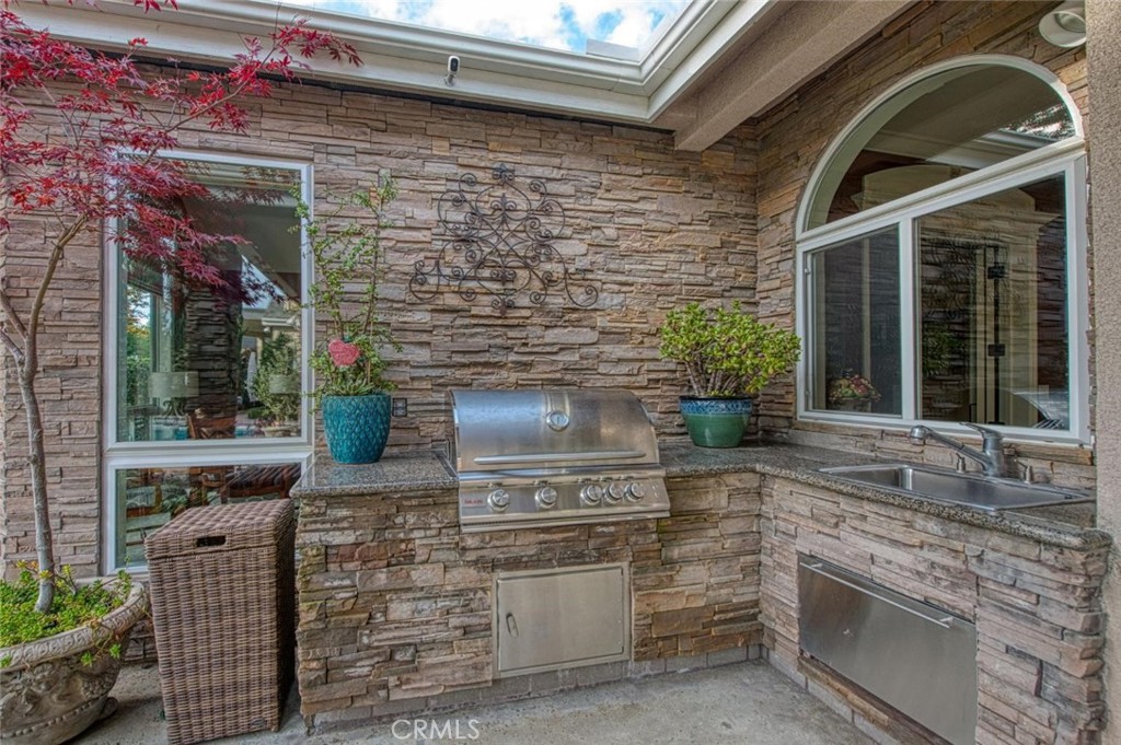 1181 E Newhall, Fresno, CA 93720