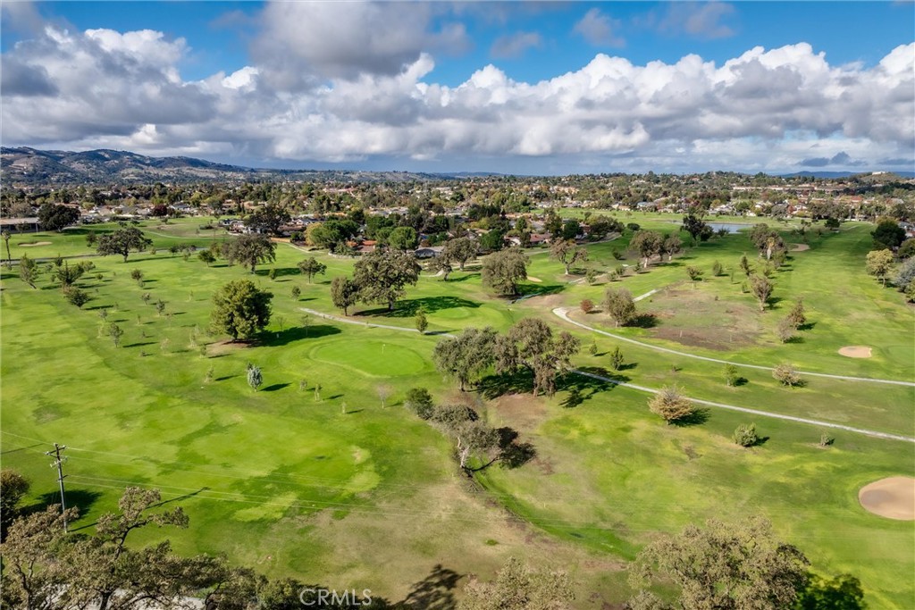 21 Green Ct, Paso Robles, CA 93446