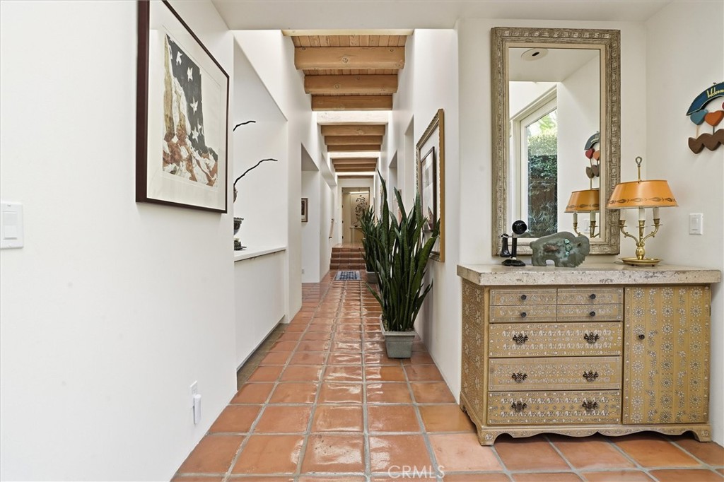 860 Skyline Dr, San Luis Obispo, CA 93405