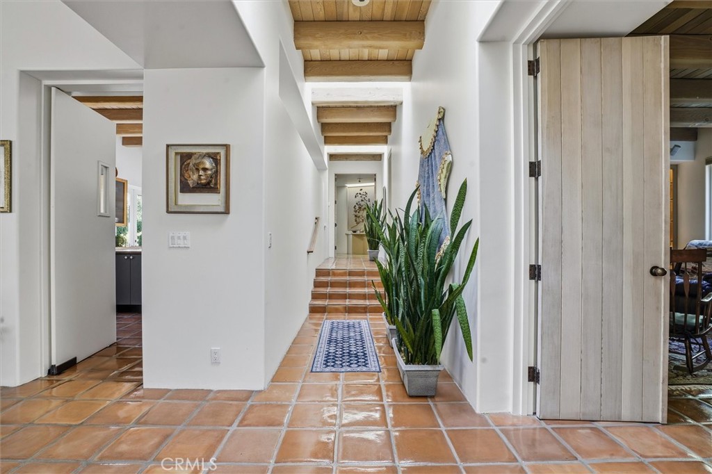 860 Skyline Dr, San Luis Obispo, CA 93405