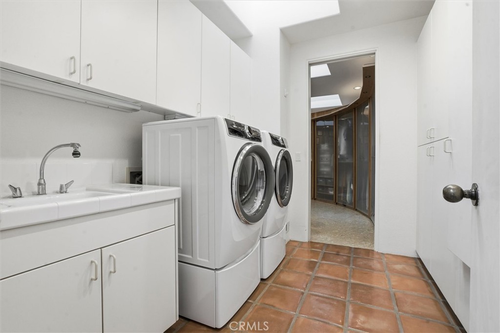 860 Skyline Dr, San Luis Obispo, CA 93405