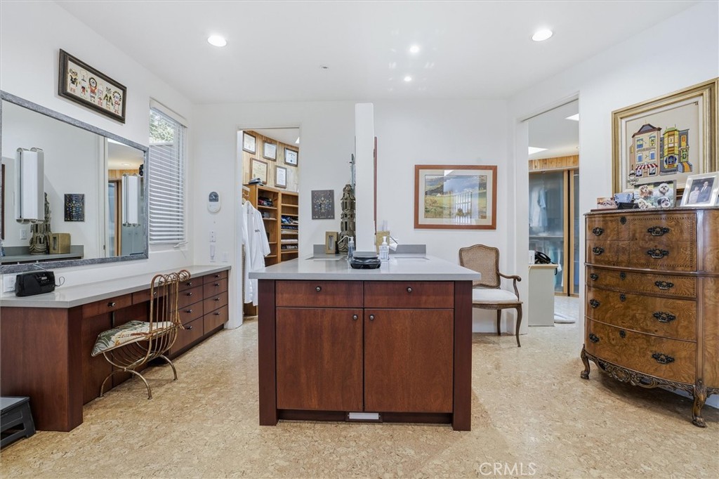 860 Skyline Dr, San Luis Obispo, CA 93405