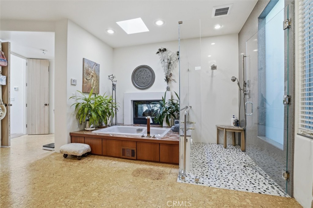 860 Skyline Dr, San Luis Obispo, CA 93405