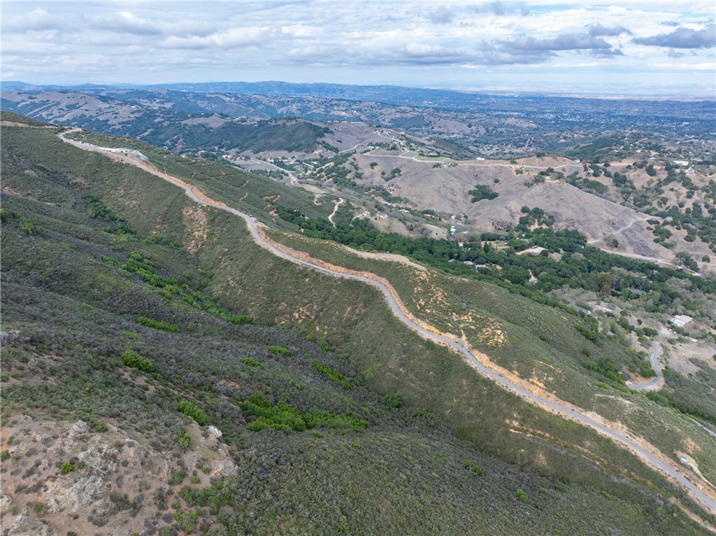 13730 Falcon, Atascadero, CA 93422