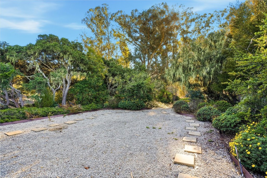 1500 Bayview Heights, Los Osos, CA 93402