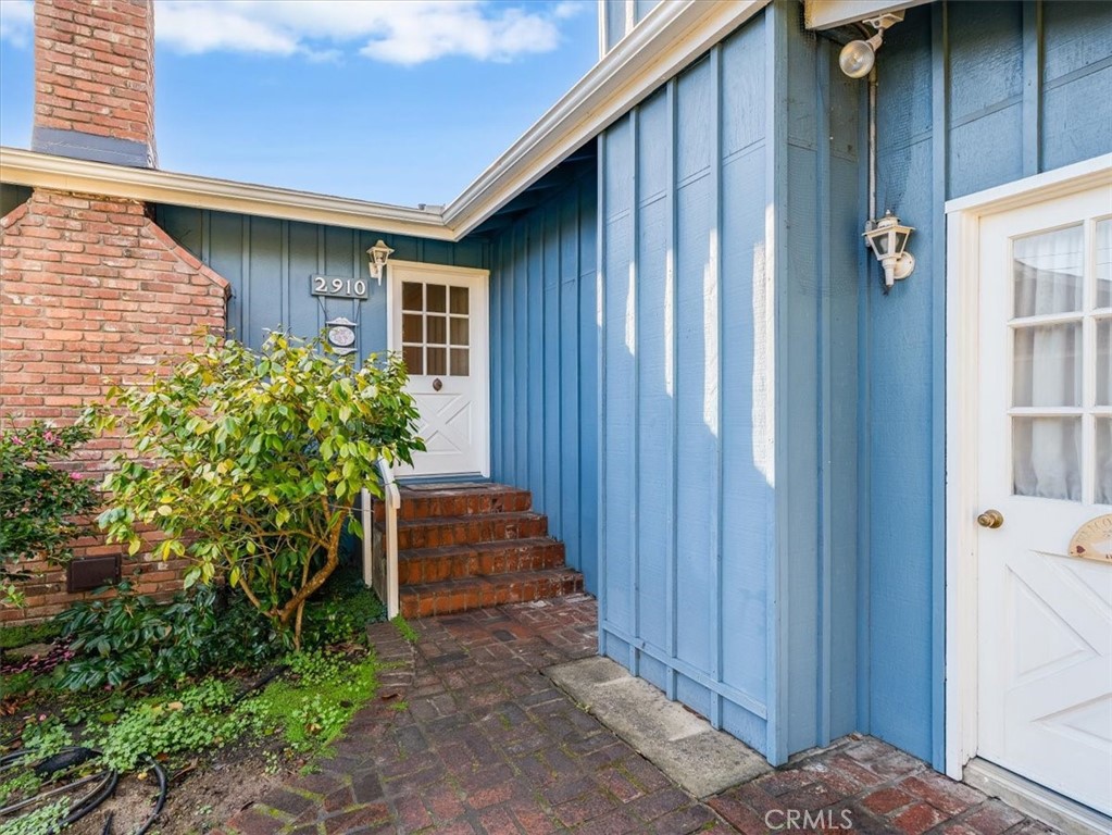 2910 Burton Dr, Cambria, CA 93428