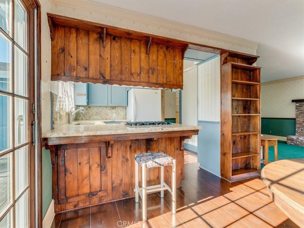 2910 Burton Dr, Cambria, CA 93428