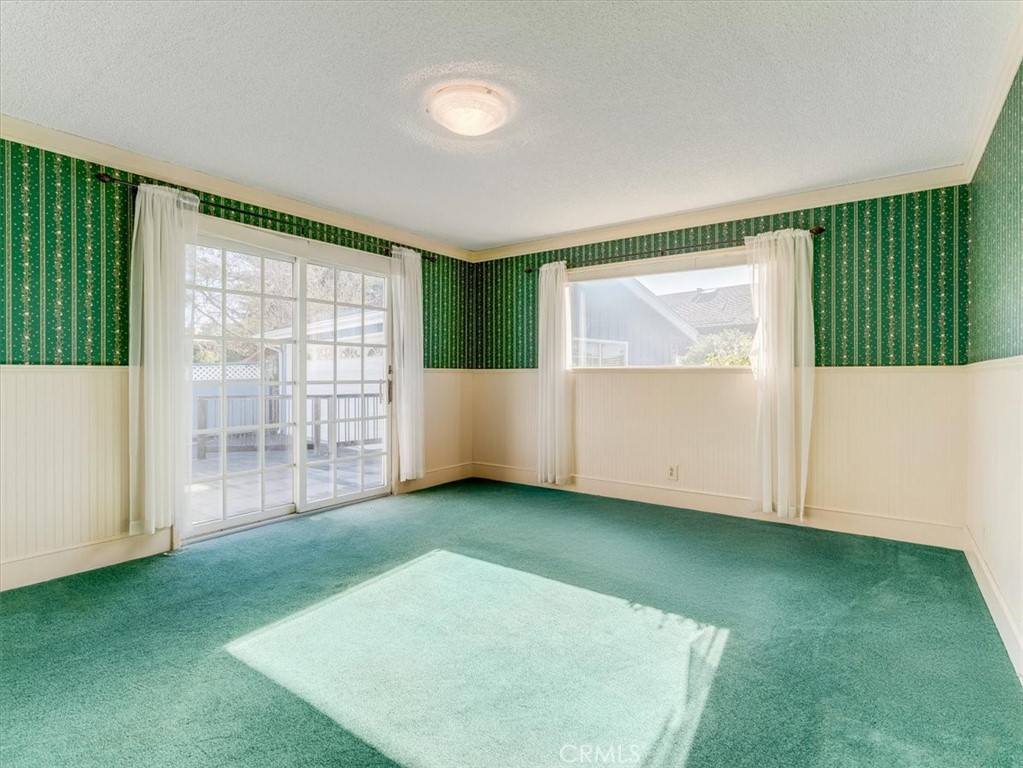 2910 Burton Dr, Cambria, CA 93428