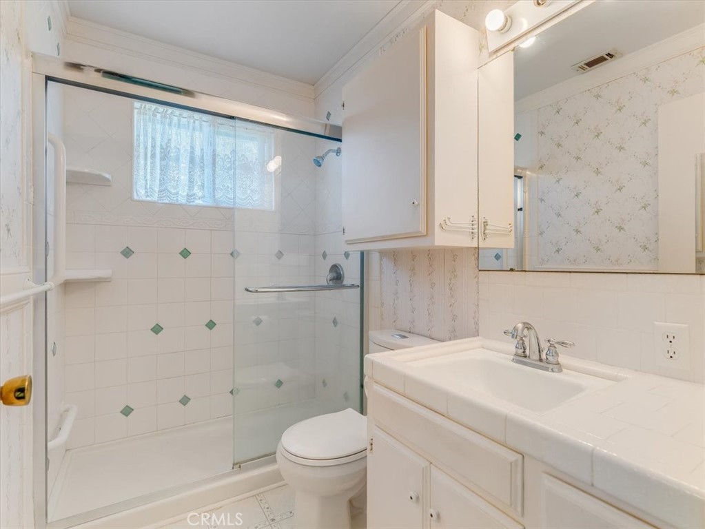 2910 Burton Dr, Cambria, CA 93428