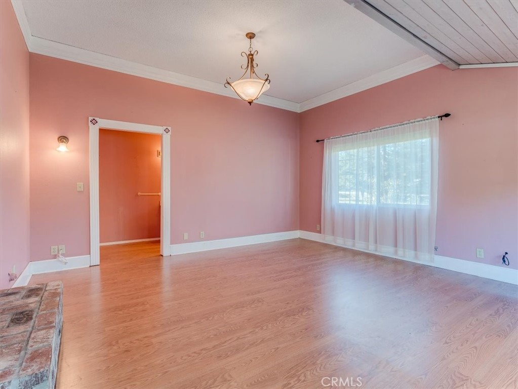 2910 Burton Dr, Cambria, CA 93428