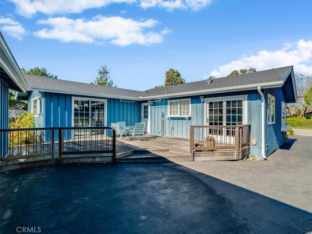 2910 Burton Dr, Cambria, CA 93428