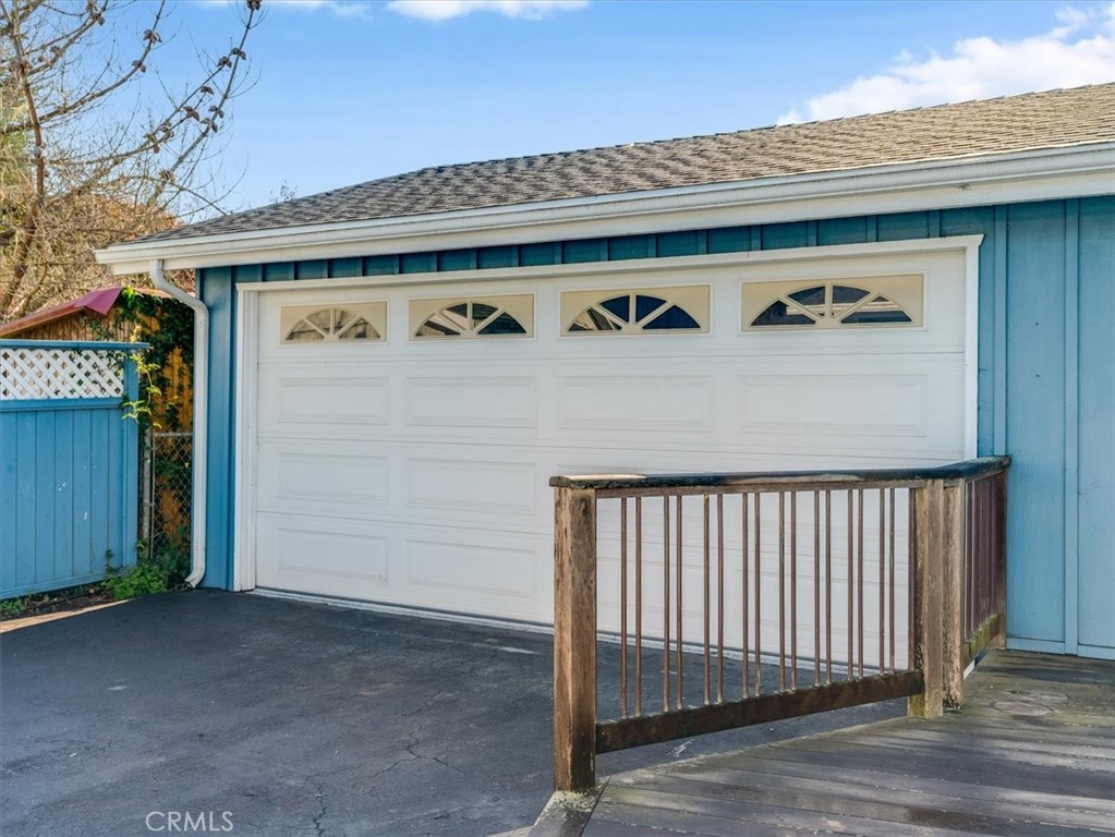 2910 Burton Dr, Cambria, CA 93428