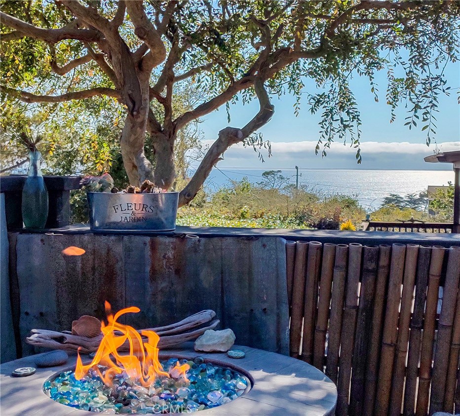 631 Warwick, Cambria, CA 93428