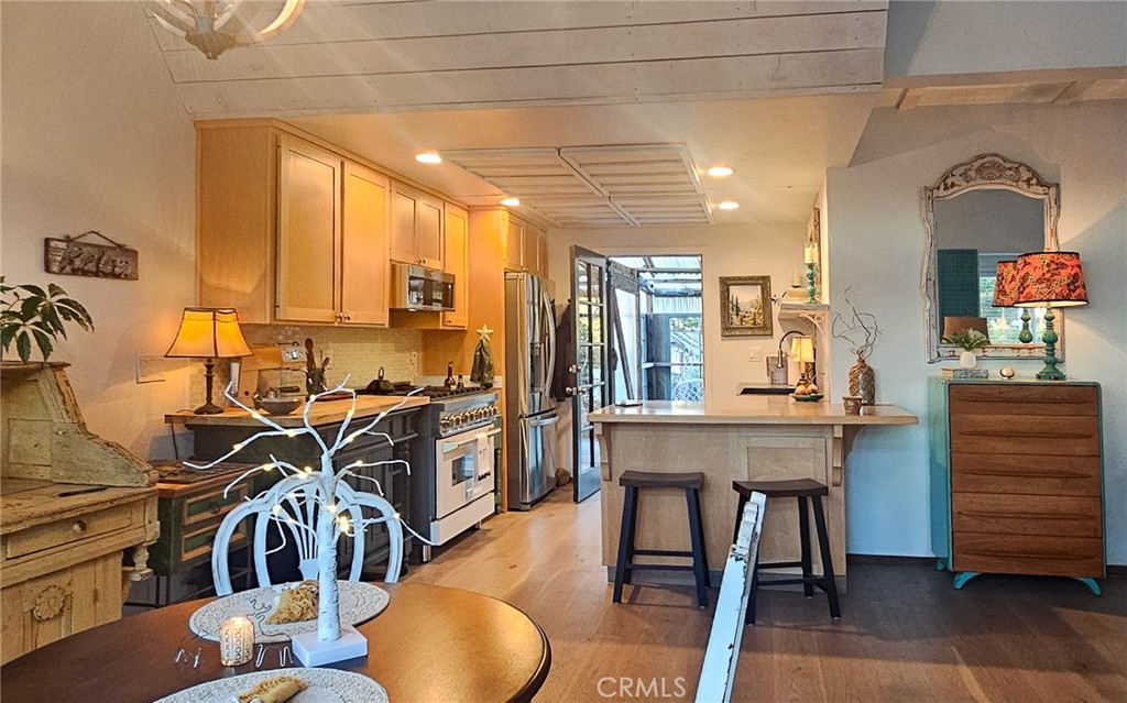 631 Warwick, Cambria, CA 93428