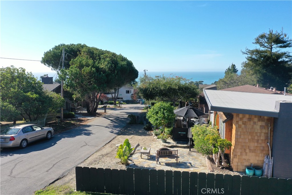 631 Warwick, Cambria, CA 93428