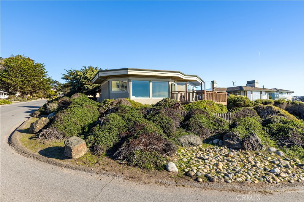 208 Weymouth, Cambria, CA 93428