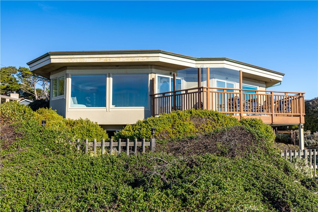 208 Weymouth, Cambria, CA 93428