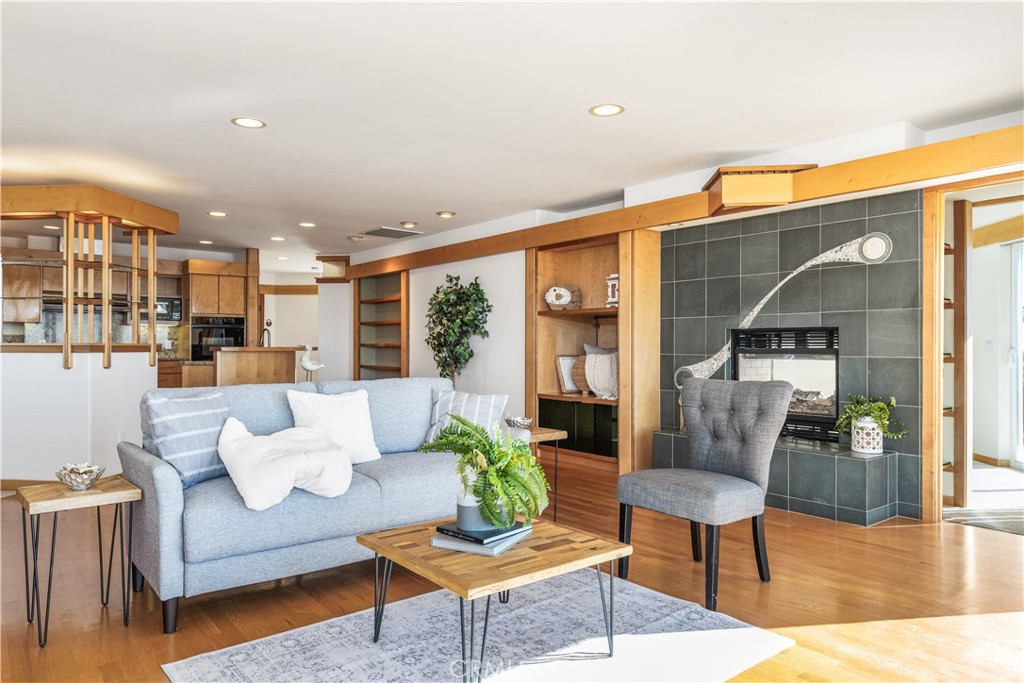 208 Weymouth, Cambria, CA 93428