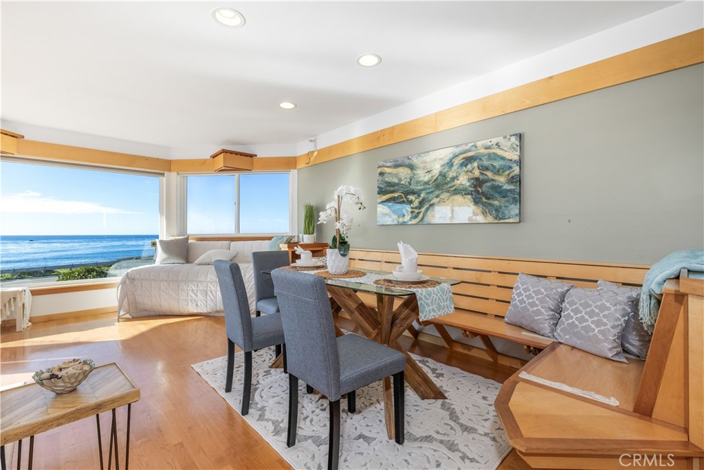 208 Weymouth, Cambria, CA 93428