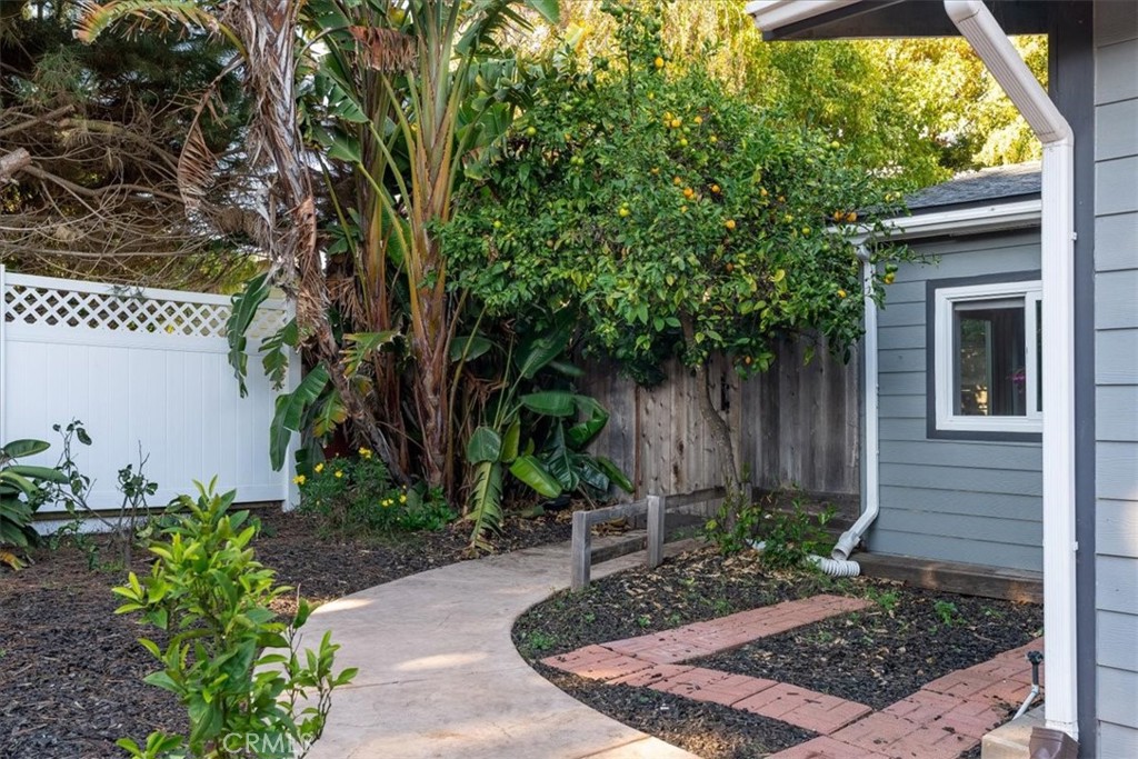 1871 Donna, Los Osos, CA 93402