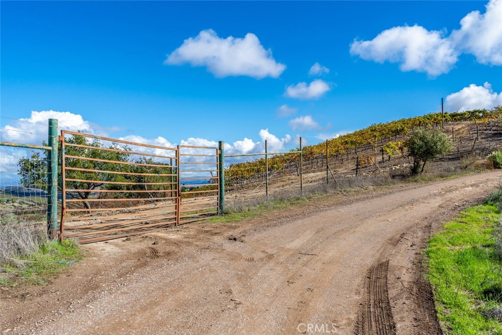0 Peachy Canyon, Paso Robles, CA 93446