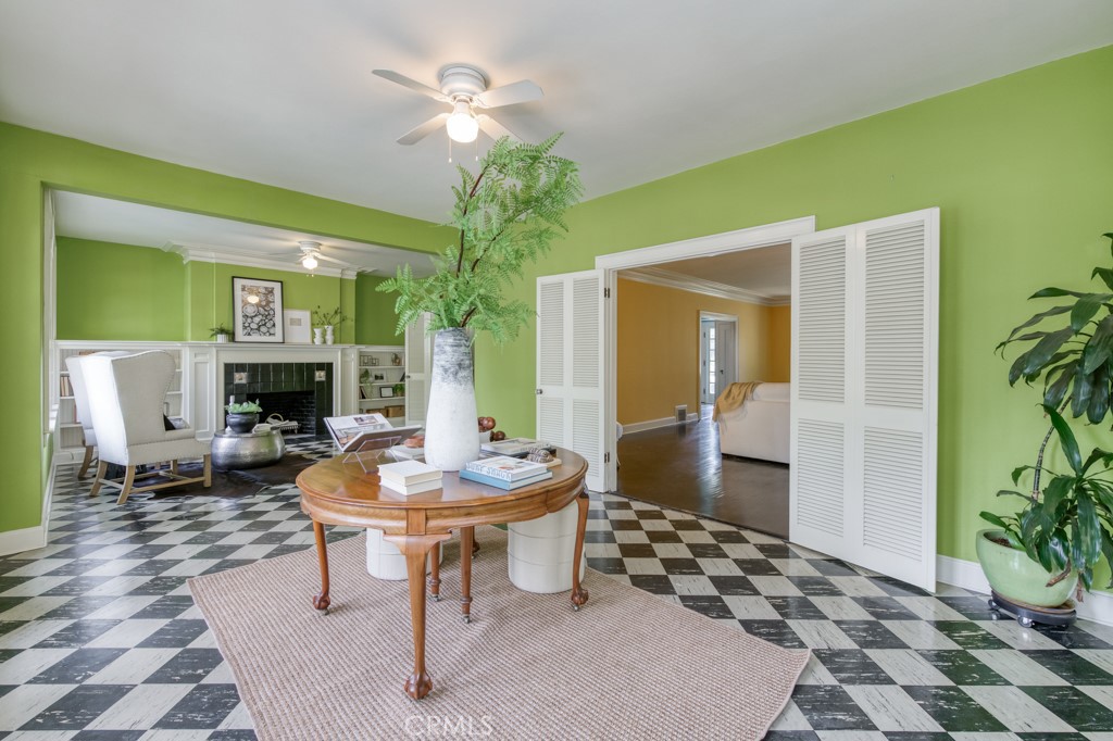 605 E Home Ave, Fresno, CA 93728