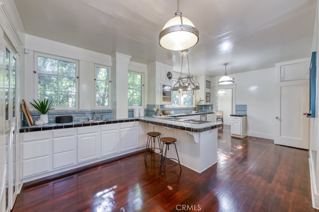 605 E Home Ave, Fresno, CA 93728