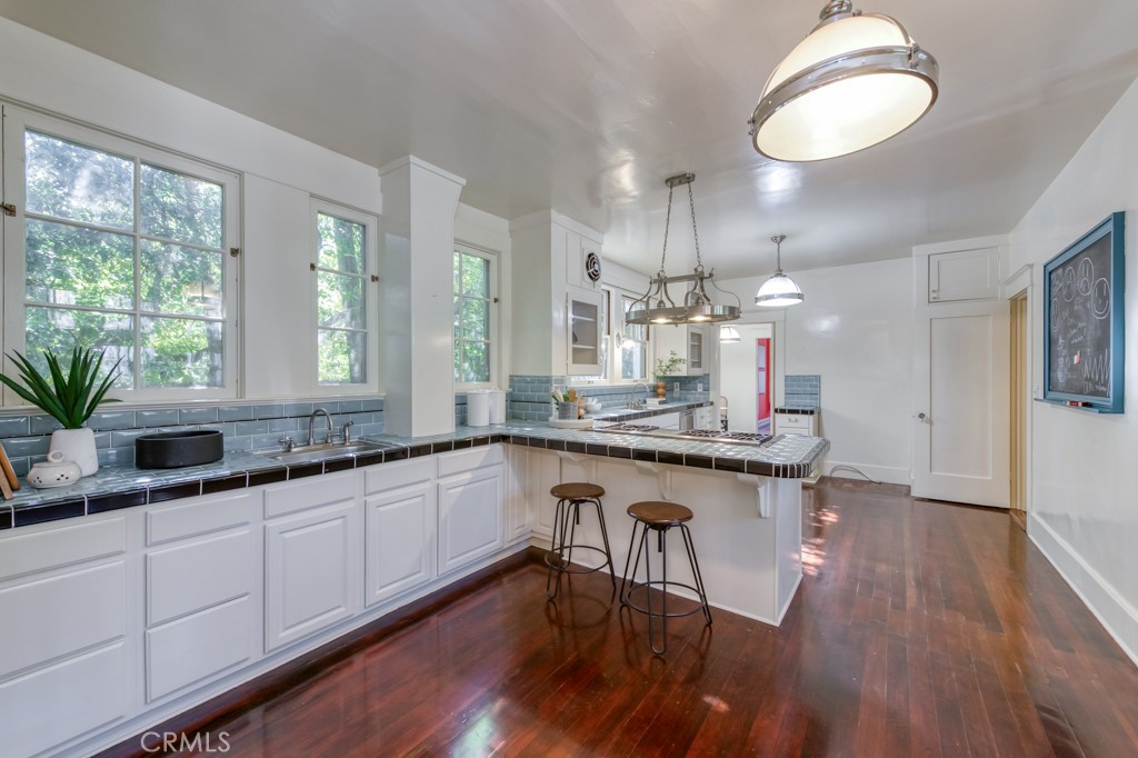 605 E Home Ave, Fresno, CA 93728