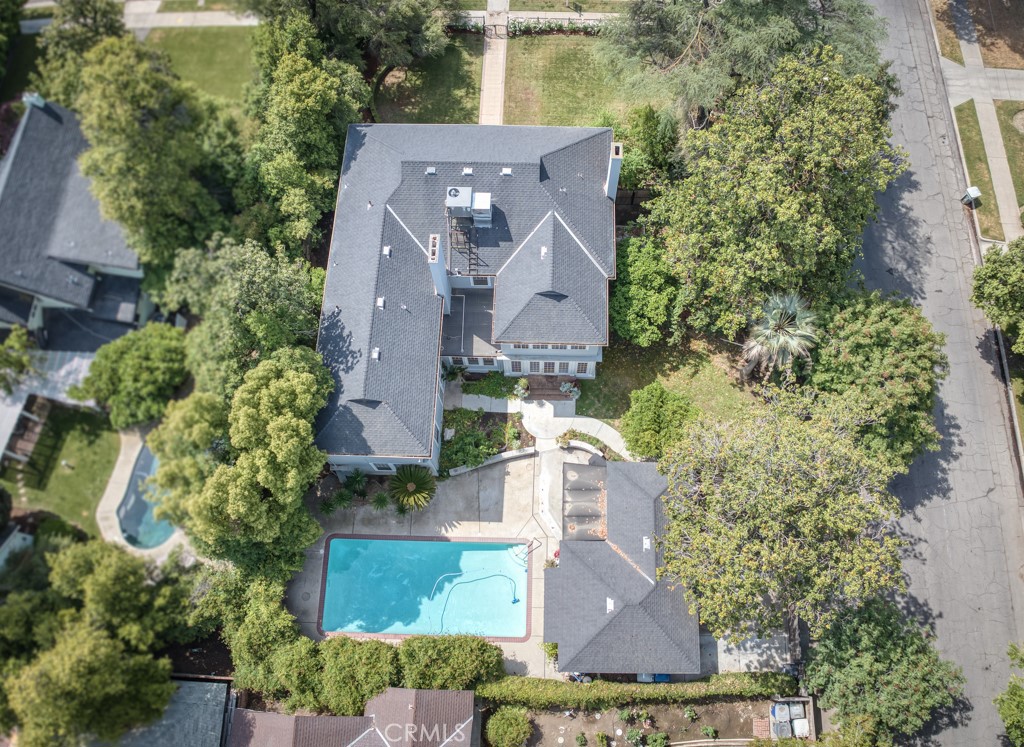 605 E Home Ave, Fresno, CA 93728