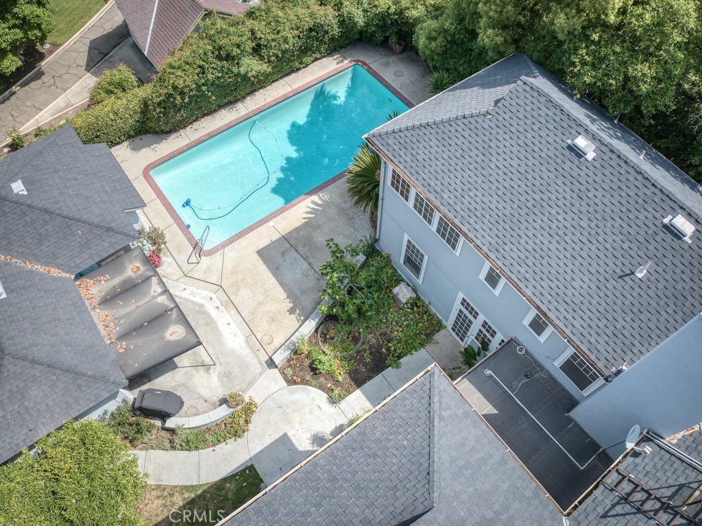 605 E Home Ave, Fresno, CA 93728