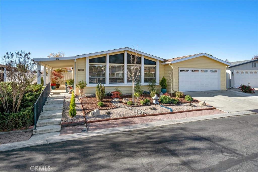 242 Partridge Ave, Paso Robles, CA 93446