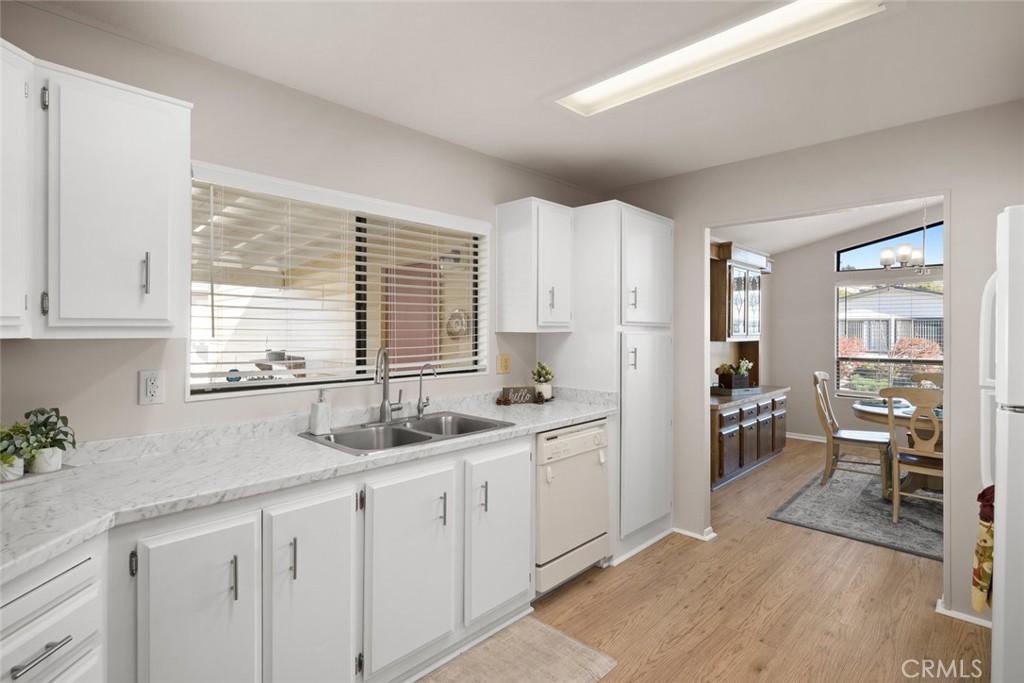 242 Partridge Ave, Paso Robles, CA 93446