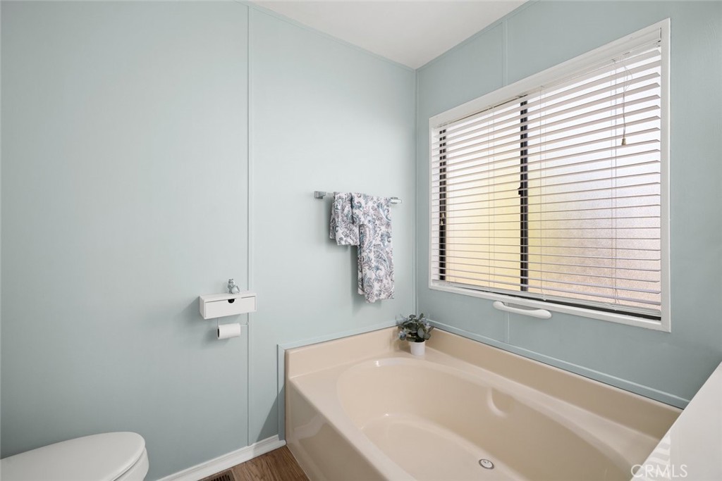 242 Partridge Ave, Paso Robles, CA 93446