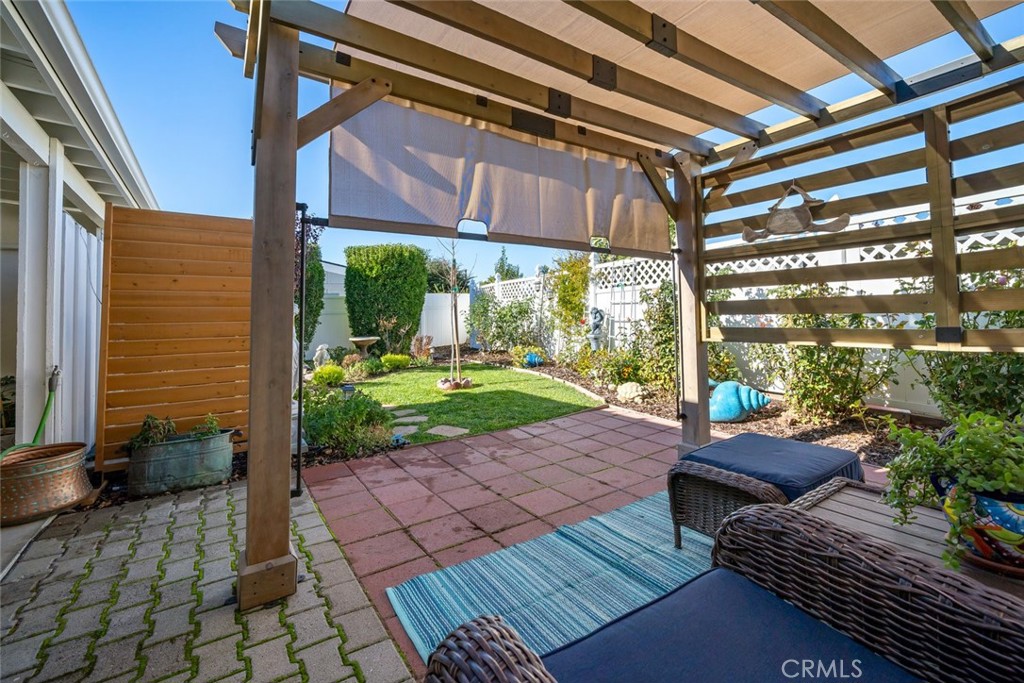 242 Partridge Ave, Paso Robles, CA 93446