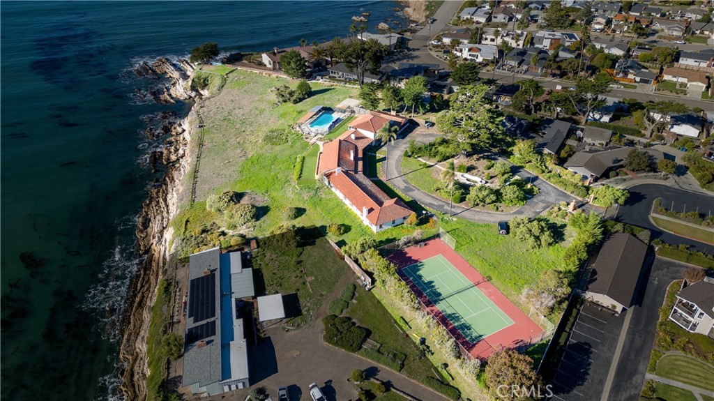 129 Park Place, Pismo Beach, CA 93449