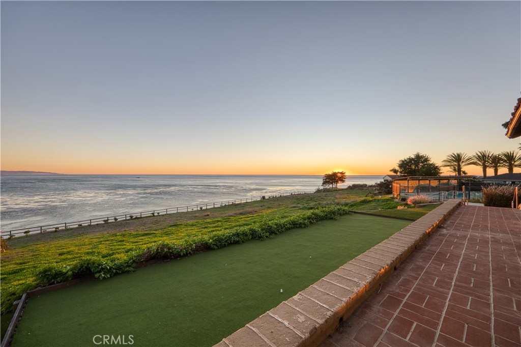 129 Park Place, Pismo Beach, CA 93449