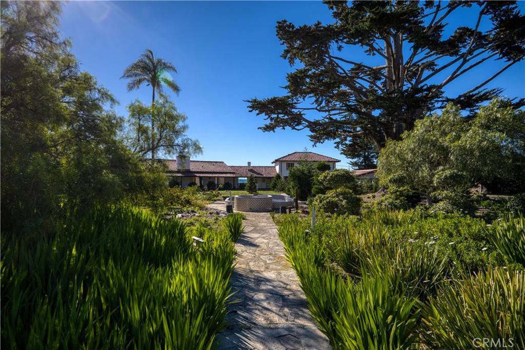 129 Park Place, Pismo Beach, CA 93449