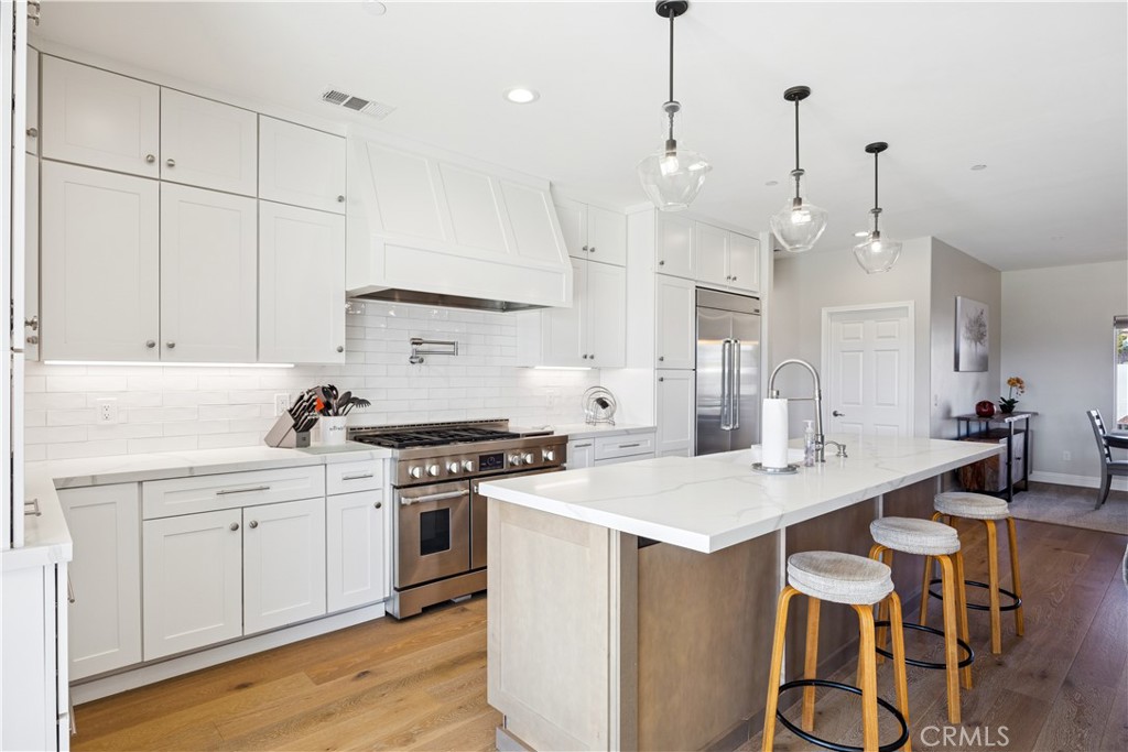 2210 Holly Drive, Paso Robles, CA 93446