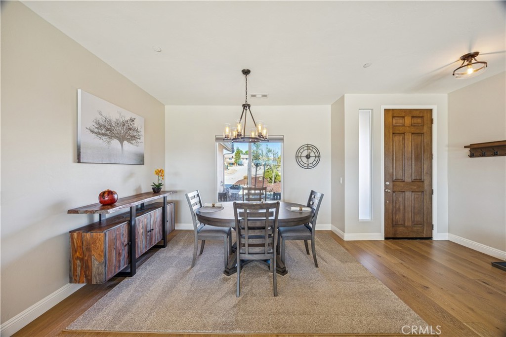 2210 Holly Drive, Paso Robles, CA 93446