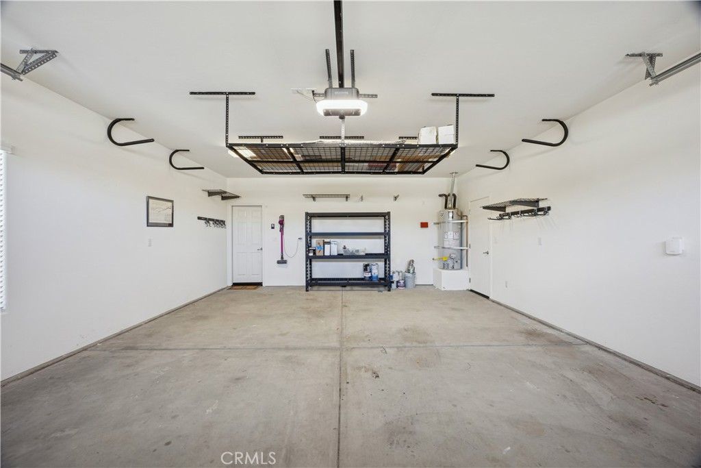 2210 Holly Drive, Paso Robles, CA 93446