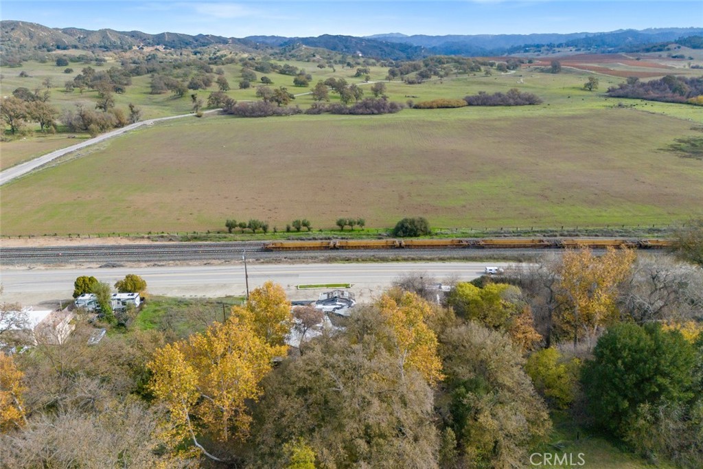 16954 El Camino Real, Atascadero, CA 93422
