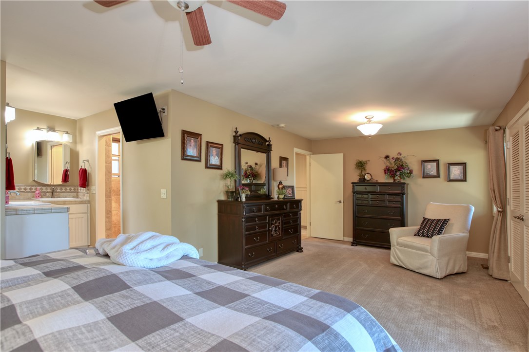 583 Plymouth St, Cambria, CA 93428